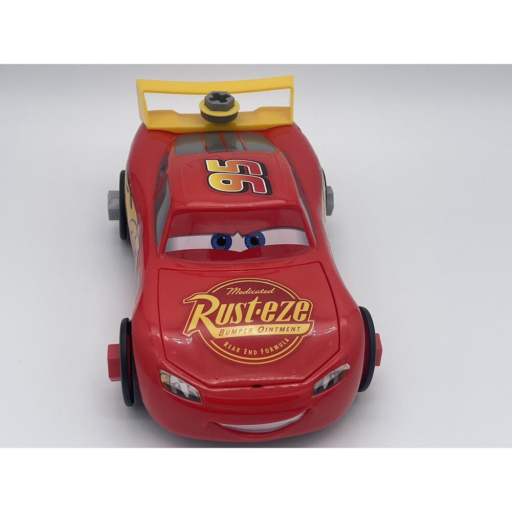 Lightning McQueen Toy Car – Rust-eze, Interchangeable Wheels, Plastic, No Elec